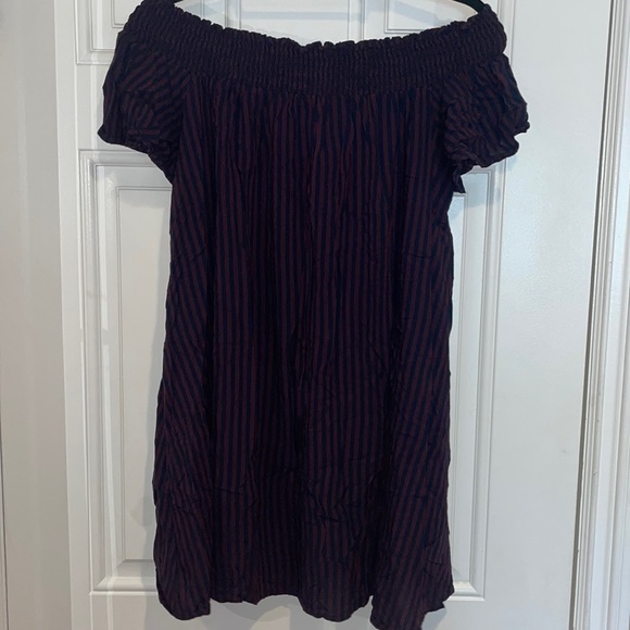Cooperative Striped Off-the-shoulder Top / Dress Size M - Picture 1 of 3